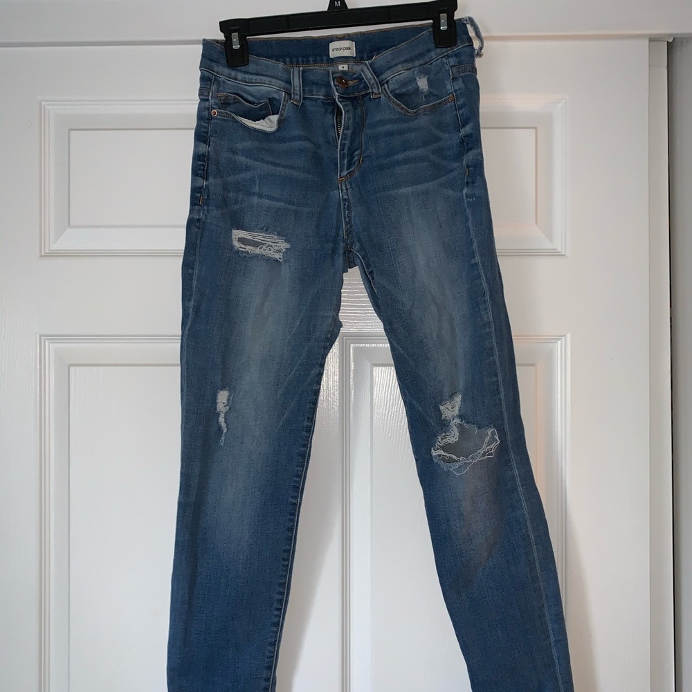 Used Skinny Jeans - Picture 3 of 3